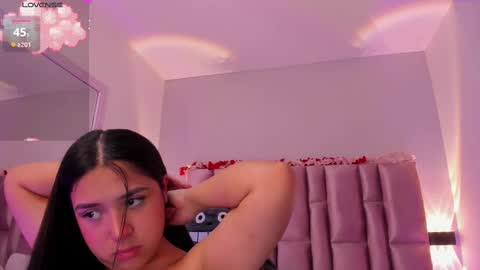Niky Brooks online show from September 2025 11:04:01 AM