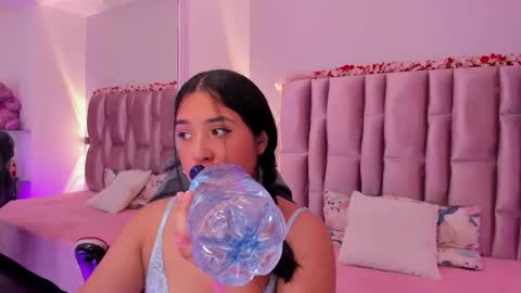 Niky Brooks online show from October 2025 12:13:02 PM