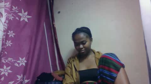 Snapshot of nilahmarie chatting on September 2025 06:32:02 PM nilah online show from September 2025 06:32:02 PM