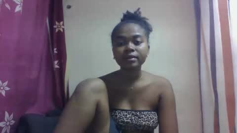 Snapshot of nilahmarie chatting on September 2025 09:36:02 AM nilah online show from September 2025 09:36:02 AM
