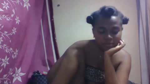 Snapshot of nilahmarie chatting on September 2025 10:37:02 PM nilah online show from September 2025 10:37:02 PM