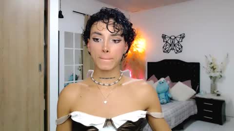 Nilam online show from February 2025 09:05:02 PM