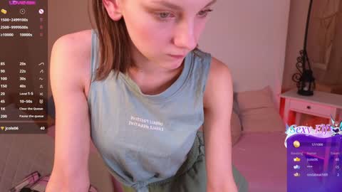 Nillie online show from December 2024 06:04:01 AM