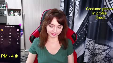 Nimfeya online show from October 2025 07:19:02 PM