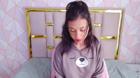 Nina Carther online show from April 2026 11:12:01 AM