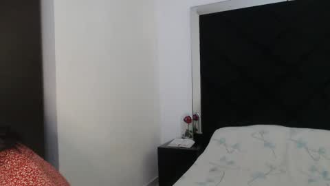 Carolina online show from January 2025 10:15:02 PM