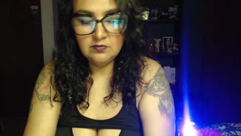 Nina Moon online show from January 2026 01:30:01 AM