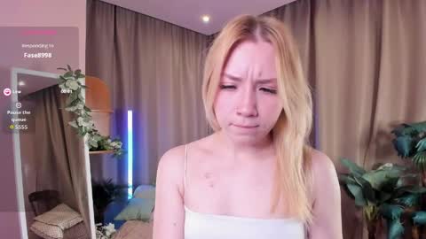 Snapshot of nina_original chatting on June 2026 02:57:01 AM Nina online show from June 2026 02:57:01 AM