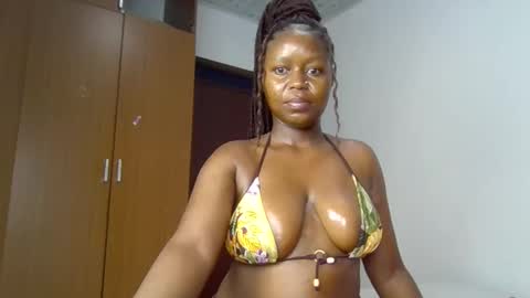 Snapshot of nina_ray1 chatting on January 2026 01:09:02 AM Nina online show from January 2026 01:09:02 AM