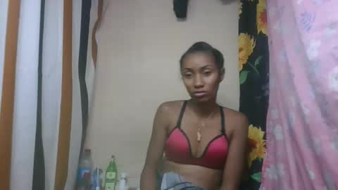 ninaeaa online show from December 2025 07:09:01 PM