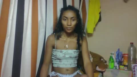 Snapshot of ninaeaa chatting on April 2026 04:37:01 PM ninaeaa online show from April 2026 04:37:01 PM
