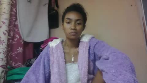 Snapshot of ninaeaa chatting on April 2026 08:28:02 PM ninaeaa online show from April 2026 08:28:02 PM