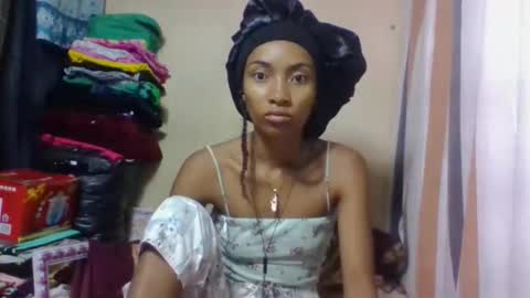 Snapshot of ninaeaa chatting on May 2026 05:01:02 AM ninaeaa online show from May 2026 05:01:02 AM