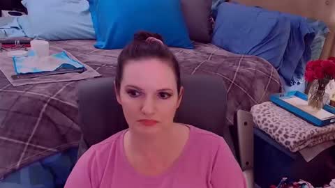 Nina Jaymes online show from October 2025 12:41:01 AM