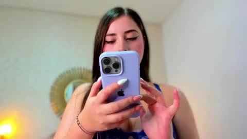 ninalens_cs online show from October 2025 07:04:02 PM