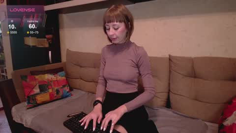 Snapshot of ninanovalicious chatting on January 2025 08:47:02 AM NinaNovalicious online show from January 2025 08:47:02 AM