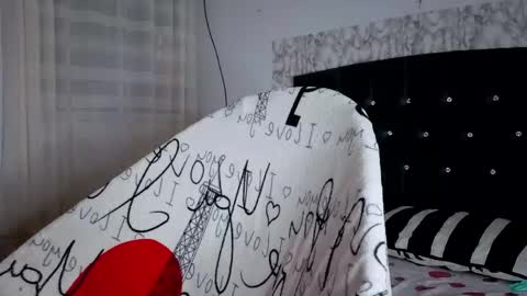 ninasky19 online show from May 2026 01:56:01 AM