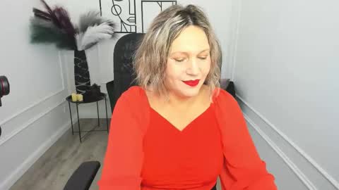 ninastarle online show from November 2025 04:43:02 AM