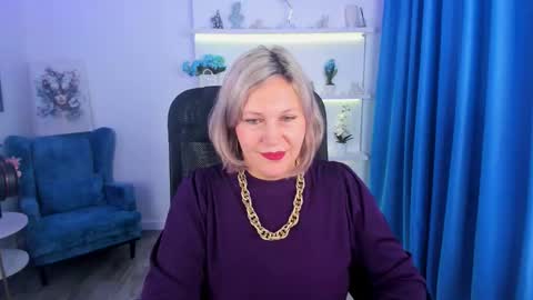 ninastarle online show from November 2025 04:44:01 AM