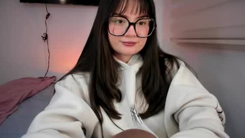 Snapshot of ninavolkov chatting on April 2026 12:58:02 AM ninavolkov online show from April 2026 12:58:02 AM