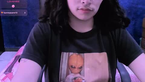 Nina online show from October 2025 03:56:02 PM