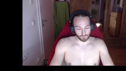 Snapshot of nineeuro chatting on February 2025 08:10:01 PM Pit online show from February 2025 08:10:01 PM