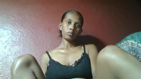 Snapshot of ninie246746 chatting on February 2025 02:33:02 PM ninie246746 online show from February 2025 02:33:02 PM