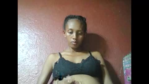 Snapshot of ninie246746 chatting on February 2025 04:42:02 AM ninie246746 online show from February 2025 04:42:02 AM