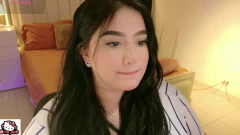 Snapshot of ninna_sweet_ chatting on May 2026 12:01:01 PM Nina online show from May 2026 12:01:01 PM