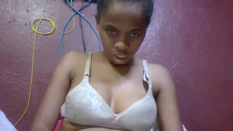 nirinahfy online show from October 2025 06:18:01 PM