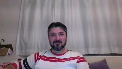 Prince d amour online show from February 2025 09:52:02 PM