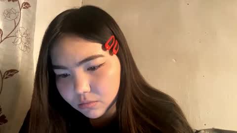 Molly online show from December 2025 10:11:02 AM