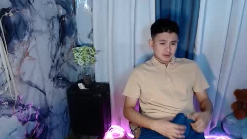 Snapshot of njay_16 chatting on September 2025 09:23:02 AM njay_16 online show from September 2025 09:23:02 AM