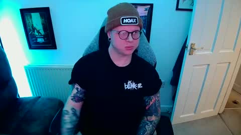 Snapshot of nlrb93 chatting on January 2025 07:32:01 PM BNate93 online show from January 2025 07:32:01 PM