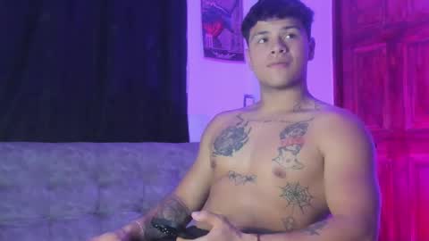 Snapshot of noah_223 chatting on February 2026 04:43:02 AM noah_223 online show from February 2026 04:43:02 AM