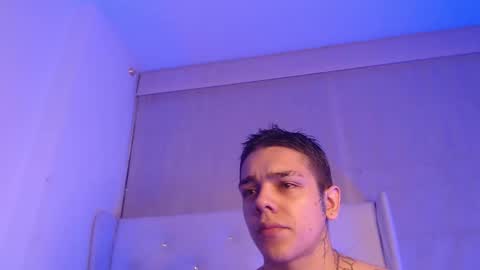 Zoe  online show from January 2026 03:12:02 AM