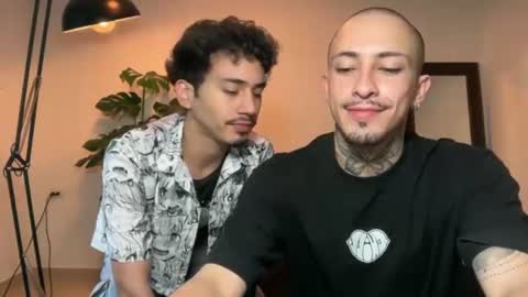 Snapshot of noah_and_steven chatting on June 2026 02:41:02 PM noah_and_steven online show from June 2026 02:41:02 PM
