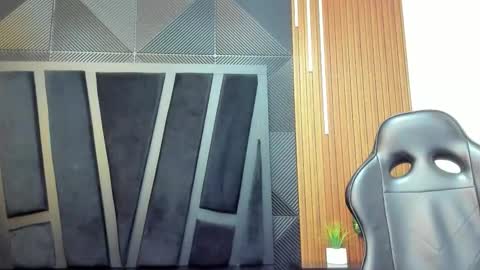 Noah online show from December 2025 11:08:01 AM