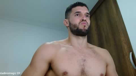 Noah online show from November 2025 11:31:02 AM