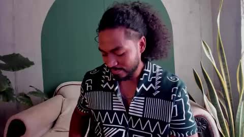 Noah online show from November 2025 04:33:01 PM