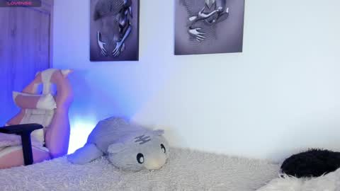 Noah online show from February 2025 04:04:01 AM