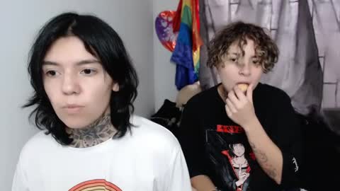 Snapshot of noah_martini chatting on December 2024 08:04:02 PM noah hehim online show from December 2024 08:04:02 PM