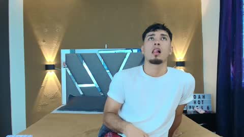 noah online show from March 2026 07:55:02 PM