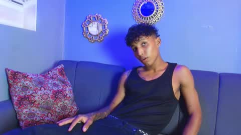 Snapshot of noah_smith77 chatting on March 2026 11:18:01 PM NOAH SMITH online show from March 2026 11:18:01 PM