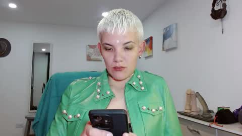 Noah online show from February 2026 05:03:02 AM