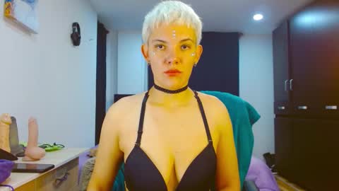 Noah online show from February 2026 10:51:02 PM