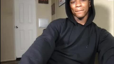 Snapshot of noahinc chatting on May 2026 05:21:02 PM Noah online show from May 2026 05:21:02 PM