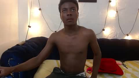 noah online show from December 2025 09:35:01 PM