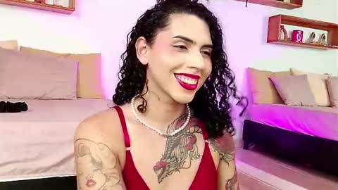 noahmonroe_11 online show from June 2026 11:10:01 PM