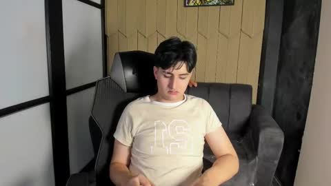 Snapshot of noahwolff_ chatting on February 2026 10:52:02 AM Noah online show from February 2026 10:52:02 AM